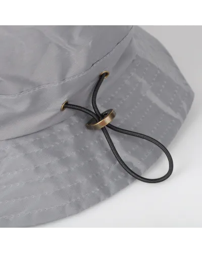 Chapeau de Pluie, Bob imperméable gris réglable avec jugulaire - Vente de bob imperméable - Toutacoo.